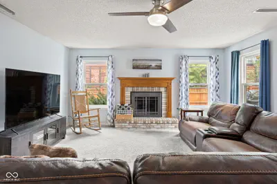 10255 Lothbury Circle, Fishers - 20