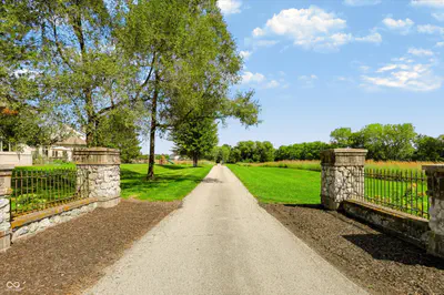 12415 Hoover Road, Carmel - 46