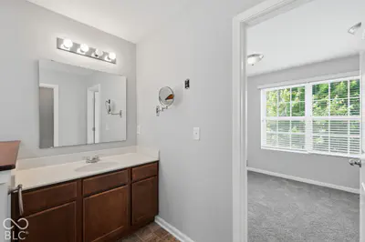 8110 Eskerban Drive, Avon - 31