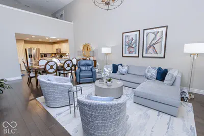 12139 Black Hills Drive, Fishers - 18