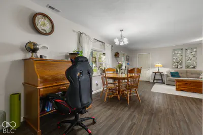 8608 State Road 42, Monrovia - 11