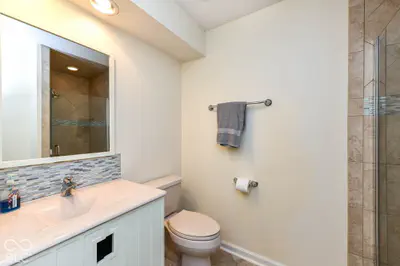 8335 Sand Point Way #6, Indianapolis - 35