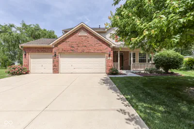 6814 Treyburn Circle, Indianapolis