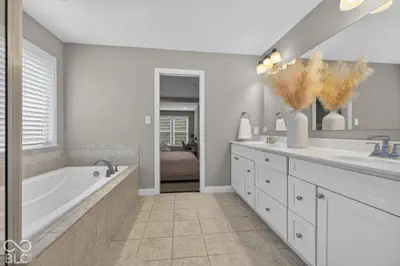 5736 Autumn Breeze Lane, Indianapolis - 25