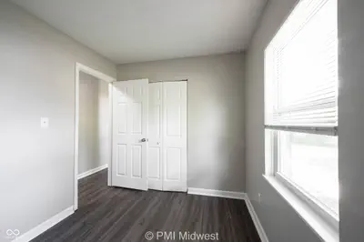 9313 Rochelle Drive, Indianapolis - 14