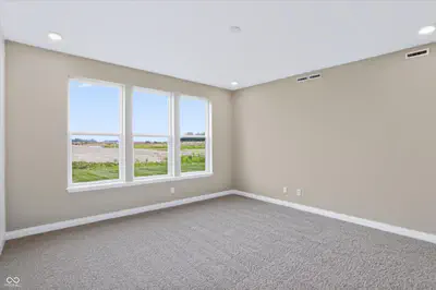 6757 Thresher Pass, McCordsville - 17