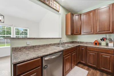 3304 Hurst Street, Whiteland - 13
