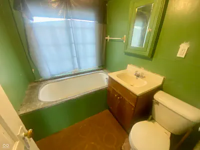 4558 Guilford Avenue, Indianapolis - 25