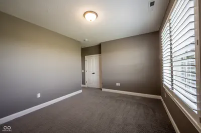 18176 Lakes End Drive, Westfield - 59