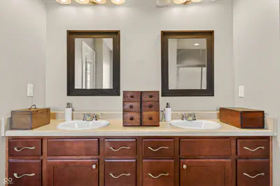 697 Lake Vista Drive, Columbus - 30
