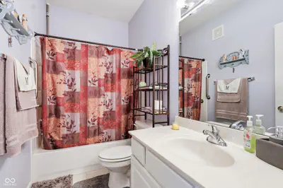 9560 Clover Leaf Lane, Fishers - 11