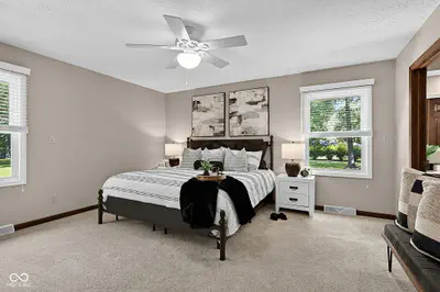 1336 S Heron Drive E, New Palestine - 28