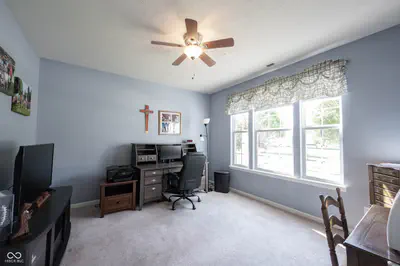 15962 Venito Trail, Fishers - 30