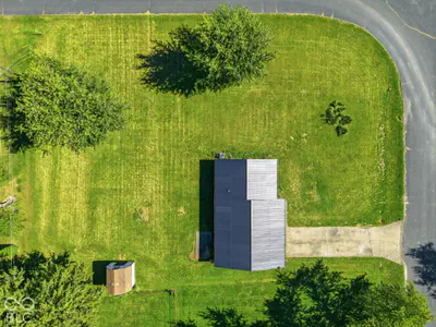 2814 Walnut Drive, Greenfield - 49