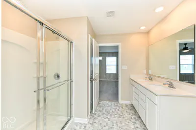1643 N Sailboat Drive, Greenfield - 8