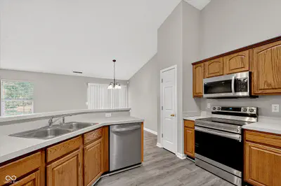 804 Weeping Way Lane, Avon - 12