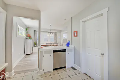 611 30th Street, Indianapolis - 6