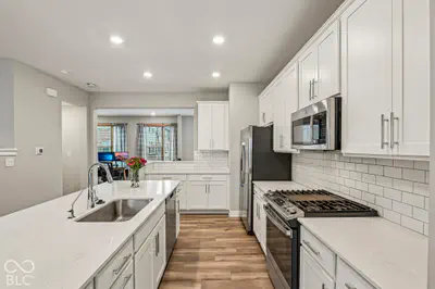 13352 Reyes Street, Fishers - 14