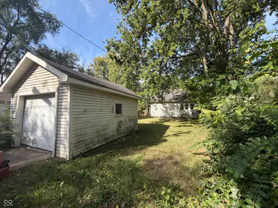 529 Chester Avenue, Indianapolis - 22