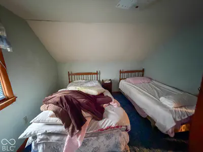 5538 300, New Palestine - 22