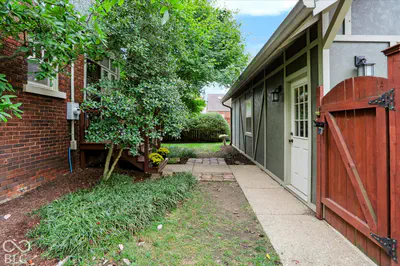4546 N Pennsylvania Street, Indianapolis - 51