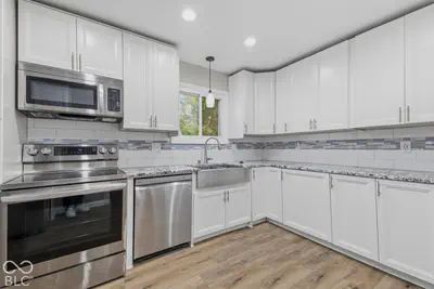709 W Banta Road, Indianapolis - 15