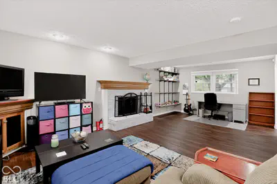 11912 Wainwright Boulevard, Fishers - 31