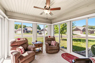 5701 Kensington Way N, Plainfield - 3