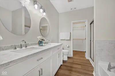 17079 Kingsbridge Boulevard, Westfield - 17