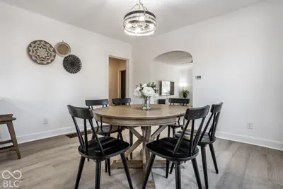 260 W 44th Street, Indianapolis - 12