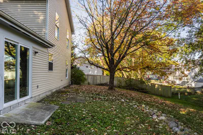 7684 Madden Drive, Fishers - 27