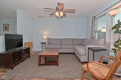 2372 Shadowbrook Drive, Plainfield - 19