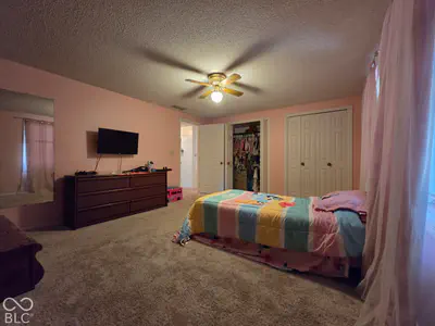 1205 Oak Street, Elwood - 16