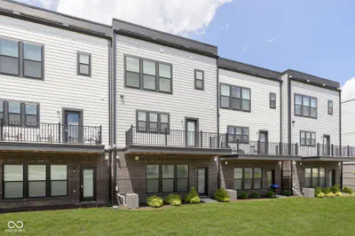 9737 Junction Station, Fishers - 25