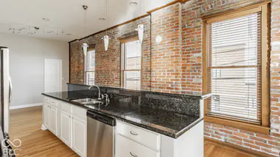 448 N Davidson Street, Indianapolis - 24