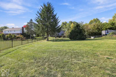 3870 Coventry Way, Carmel - 80
