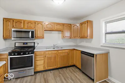 3226 Voigt Drive, Indianapolis - 6