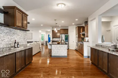 6523 Paddle Drive, Carmel - 23