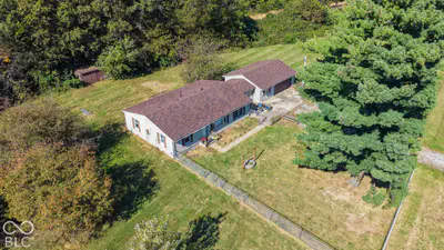 9545 Bono Road, Terre Haute - 45