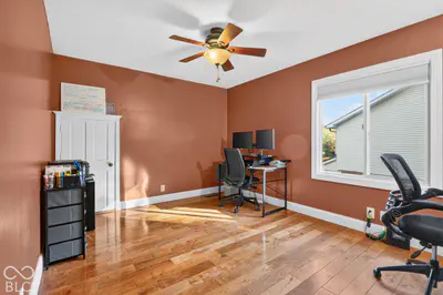 1053 Goldfinch Road, Columbus - 20