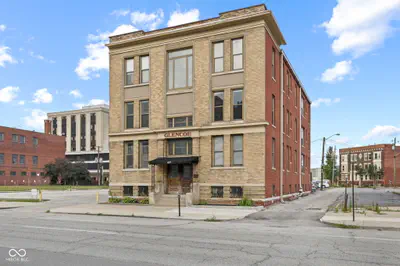 627 Pennsylvania Street, Indianapolis - 2
