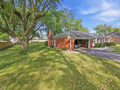 1581 Crest Drive, Shelbyville - 53