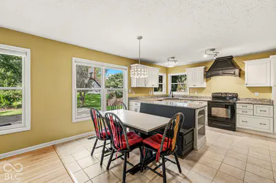 8340 Harrison Parkway, Fishers - 21