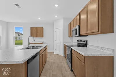 2057 Black Oak Drive, Shelbyville - 11