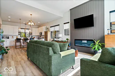 17347 Newton Main Street, Westfield - 4