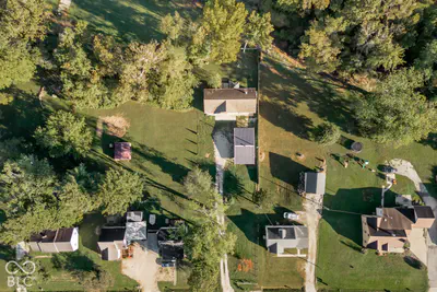 1319 Commerce Street, Brownstown - 64