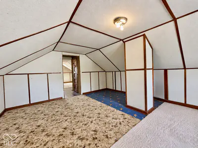 559 S Sycamore Street, Martinsville - 32