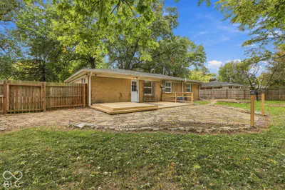 6035 Woodside Drive, Indianapolis - 24