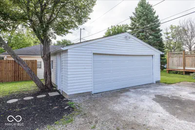 5325 E 10th Street, Indianapolis - 32