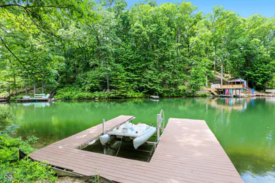 7310 Salmon Drive, Nineveh - 46